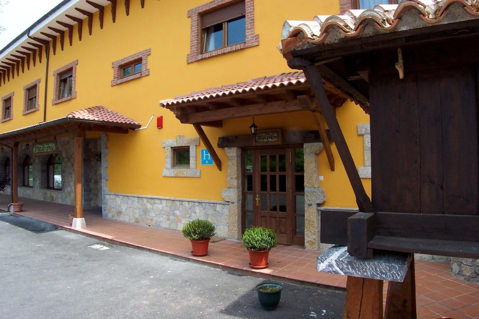 Conjunto Hotelero La Pasera Soto De Cangas Εξωτερικό φωτογραφία